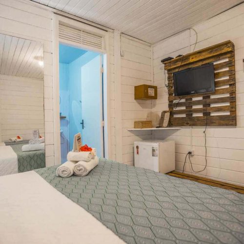 quarto pousada arquipélado - ecocharme - fernando de noronha